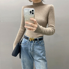 秋冬新款半高领针织衫女套头毛衣抽条打底衫时尚百搭修身显瘦内搭，女装羊绒衫，织绒羊