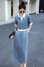 牛仔连衣裙女2025年夏季新款短袖薄款气质拼接衬衫领假两件套装女，女装套装/套裙，意芙