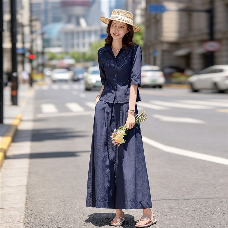 气质大方得体裙裤套装女2026夏新款时尚减龄V领职场风两件套,女装套装/套裙,水衣源