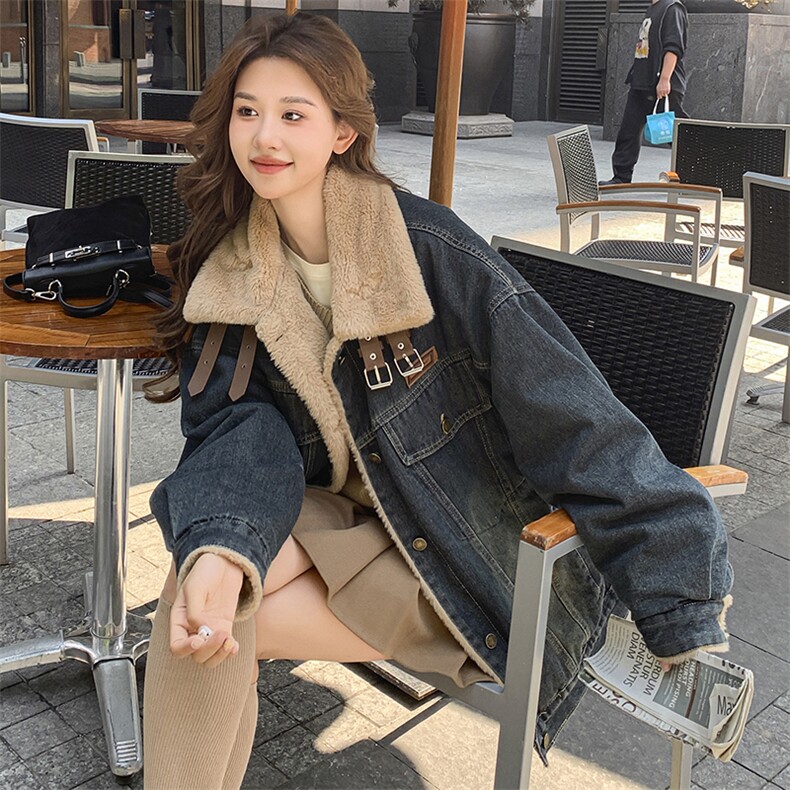 韩版时尚加绒加厚牛仔外套女2025年冬季新款宽松显瘦保暖夹克上衣图片