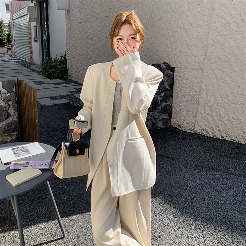 老钱风米白色西装外套女春季2025新款流行超火小个子爆款休闲西服,女装短外套,2C053