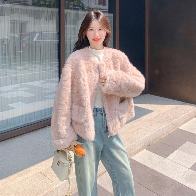 加厚保暖皮毛一体粉色羊羔毛外套女冬季2025新款小个子巨好看棉服,女装短外套,2C217