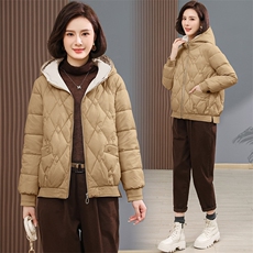 新款2022冬季韩版收腰·短款帽子棉衣棉服小个子厚外套女，女装棉衣/棉服，雪樱依海