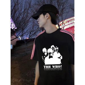 抖音得物品质二开240克宽松纯棉美式潮牌印花三条杠中性风短袖T恤图片