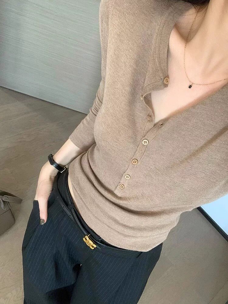 春季薄款精纺羊毛衫女内搭软糯高级感修身显瘦毛衣纯羊毛打底衫图片