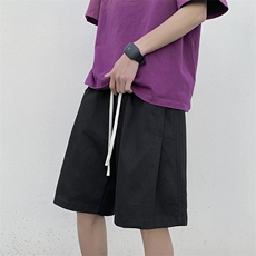 黑色