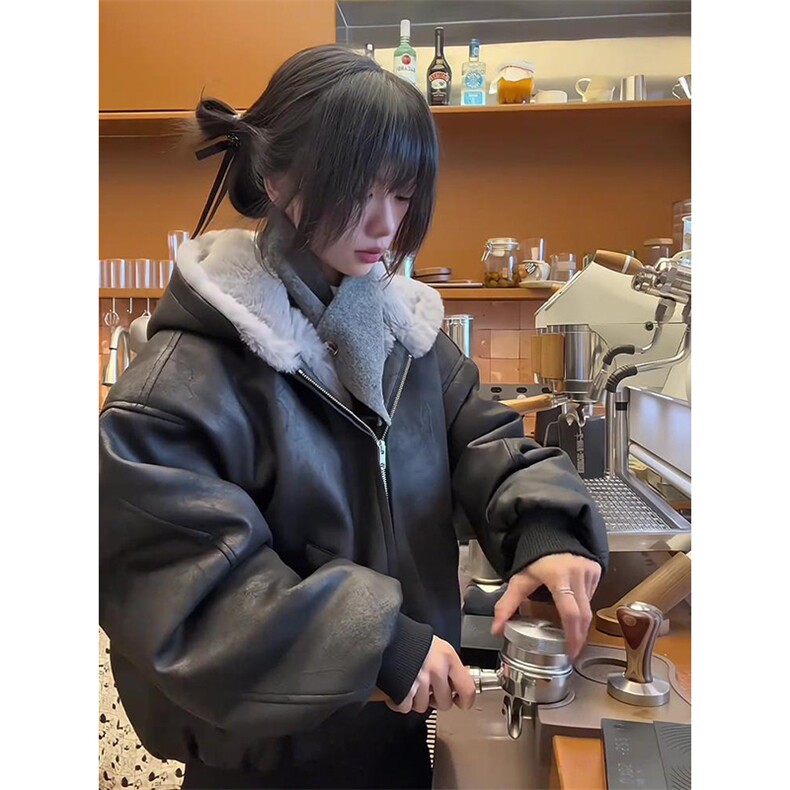 现货高品质美式高街冬季重磅座山雕大毛毛领pu皮棉衣男女加厚外套，男装皮衣，电商A486-1