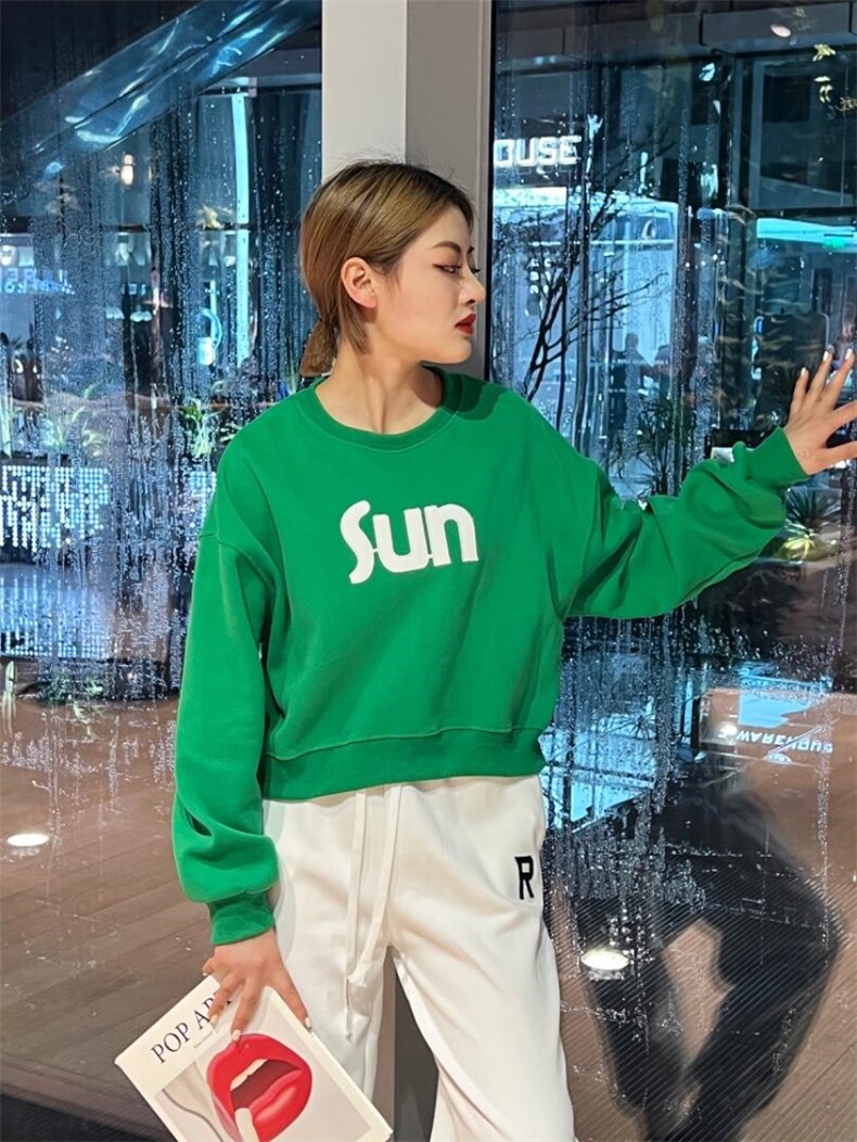 OUGNI春装新款小众别致卫衣女潮牌ins设计感韩版，女装卫衣/绒衫，OGENI 欧葛妮