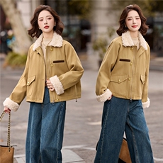 拼毛绒派克羽绒服女2025冬季新款小个子超好看洋气短款白鸭绒外套，女装羽绒服，冬木谷雨
