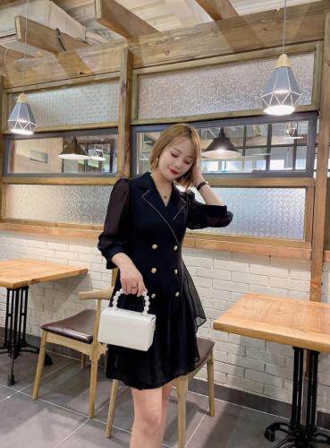 连衣裙，女装连衣裙，风姿秀衣