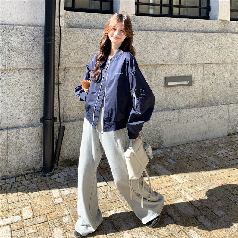 藏青色韩系格子拼接短外套女秋季2025年新款小个子休闲风立领夹克,女装短外套,维壹