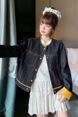 现货26秋装新款牛仔外套撞色拼色袖子2D044-709-P125-K208，女装短外套，2D044