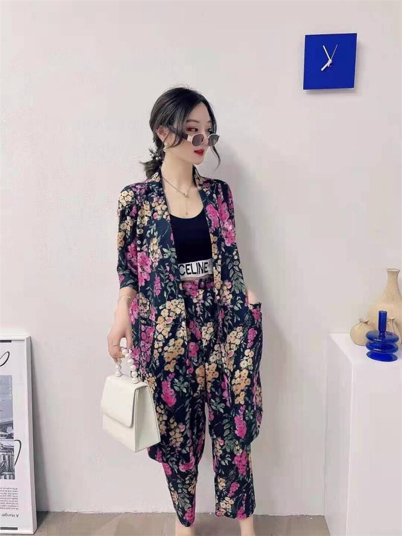 紫燕千娇 ZYQJ137599