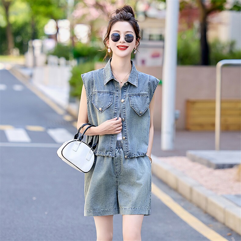 牛仔短裤套装女2025夏新款松弛感欧货时尚洋气休闲无袖衬衫两件套,女装套装/套裙,贵人树
