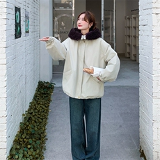 羊羔毛大翻领连帽工装派克服女中长款2025冬季90白鸭绒加厚羽绒服，女装羽绒服，2C159