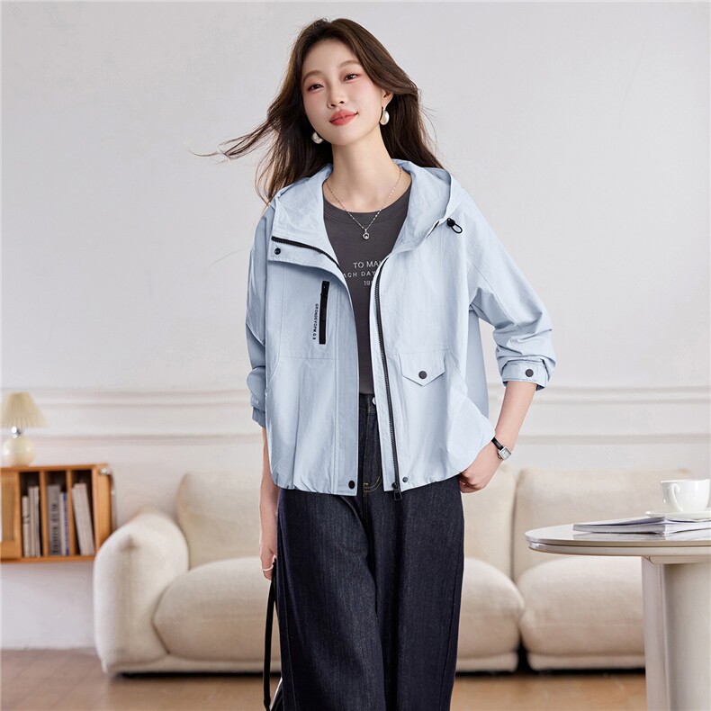 现货时尚拉链休闲连帽短外套女2026春季宽松百搭显瘦工装夹克上衣,女装短外套,涵誉
