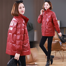 红色洋气减龄羽绒棉服女2024冬新款中年妈妈时尚立领加厚保暖棉袄，女装棉衣/棉服，婷思杰（原婷想服饰）