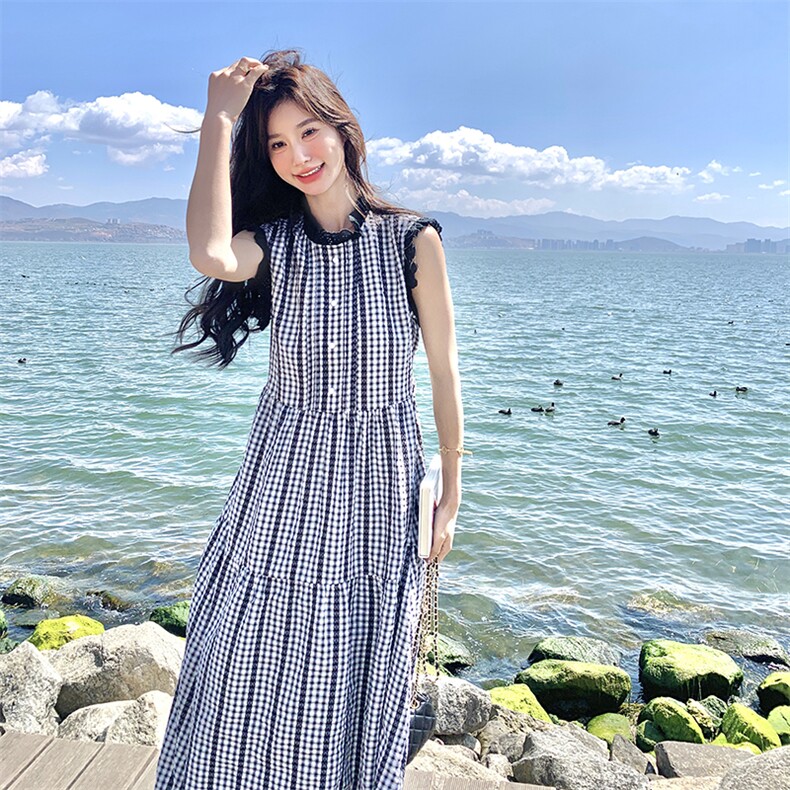 撞色拼接木耳边复古格纹连衣裙女夏2025新款海边度假风过膝长裙子,女装连衣裙,浙宝276（原081）