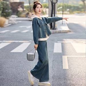 卫衣休闲牛仔套装女春装2025年新款时尚超火减龄洋气阔腿裤三件套图片
