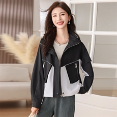 冲锋衣外套女装2024春装新款小个子棒球服chic早秋休闲运动美式，女装短外套，梦懿尔