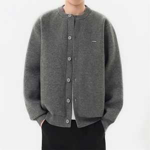 标90自家图毛衣羽绒服老钱风新品种时尚坑起球毛衣外套羽绒服图片