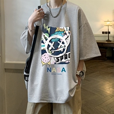 灰色