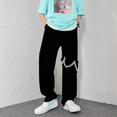 黑色