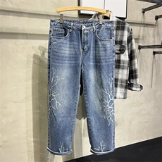 蓝色