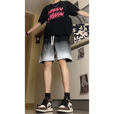 黑色