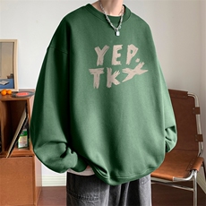 墨绿色