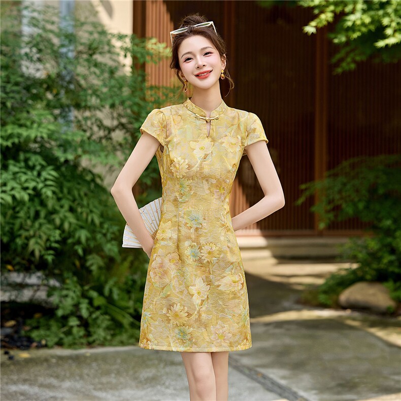新中式改良旗袍连衣裙女夏2026新款高级感小个子精致提花裙子,女装连衣裙,丽影随形