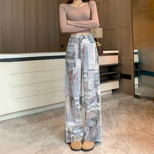 夏季高腰显瘦大码美式高街印花报纸牛仔裤女直筒宽松阔腿拖地裤子图片
