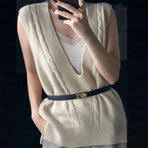 羊绒马甲女扭花纯羊毛背心外穿v领针织宽松大码毛衣坎肩秋冬新款图片