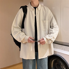 浅卡其色