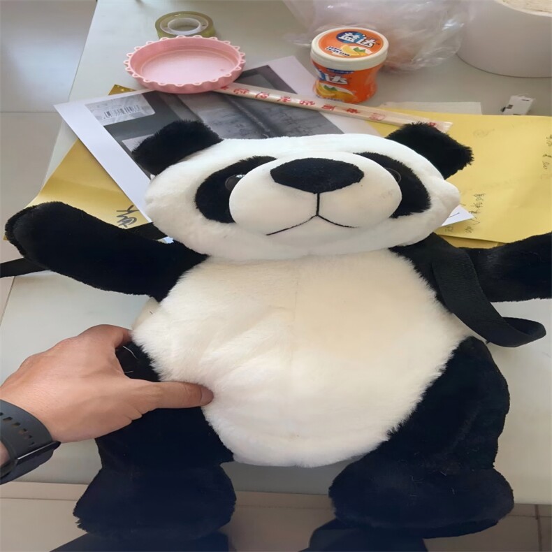 大熊猫，金雅毛绒玩具