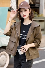 皮衣新款2025年洋气时尚休闲连帽款百搭小上衣，女装皮衣，新感觉