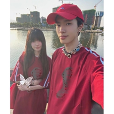 抖音得物高品质二开240克宽松纯棉美式潮牌三条杠织带短袖T恤，男装T恤，电商A486-1