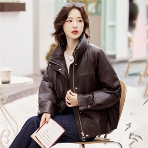 2025年新款90白鸭绒休闲皮衣款羽绒服女图片