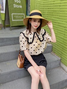 波点小衫图片