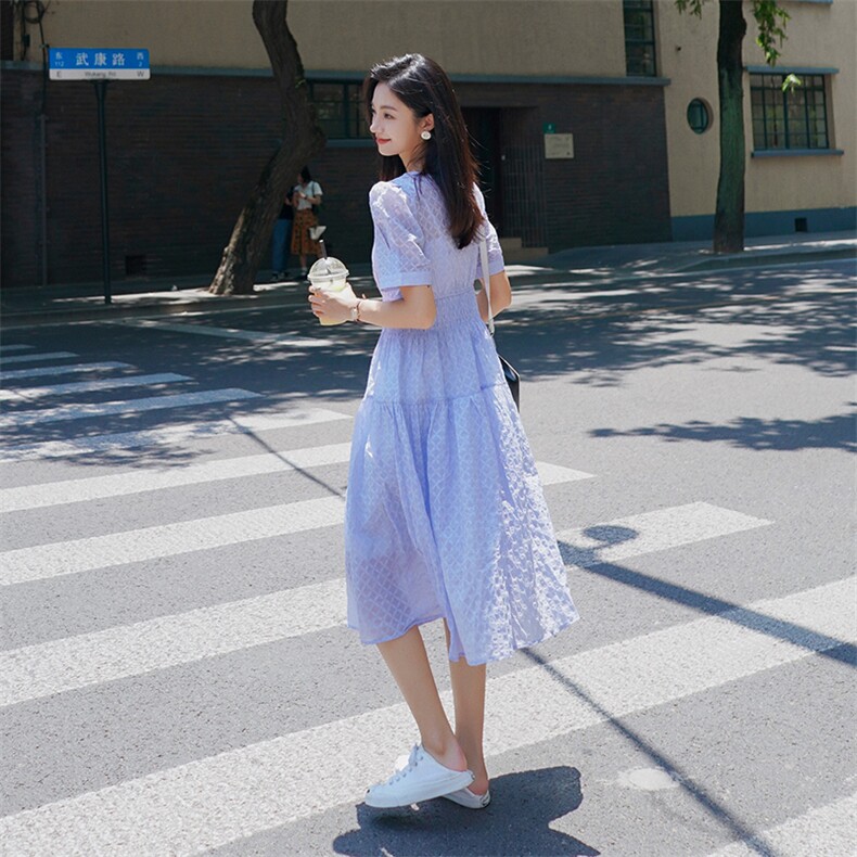 蓝色中长款2025新款收腰短袖连衣裙夏季过膝v领气质显瘦a字裙子女图片