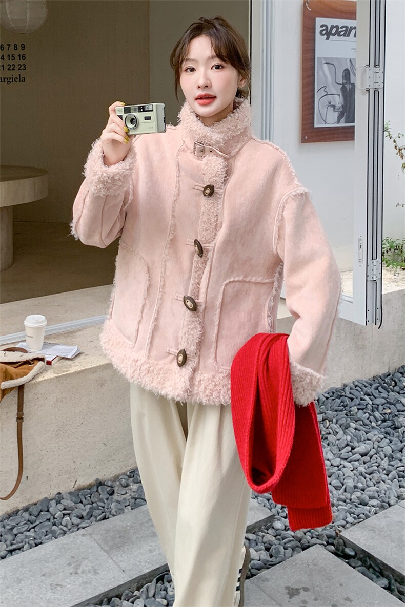 粉色牛角扣皮毛一体外套女秋冬超火好看高级感加绒加厚羊羔毛夹克,女装羊羔毛/颗粒绒,浙宝069