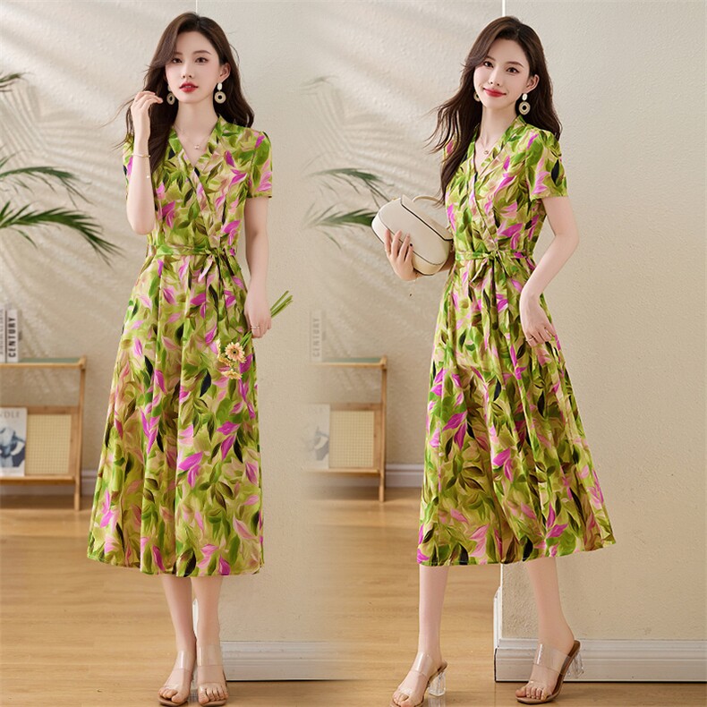 法式优雅气质碎花连衣裙女2025夏季新款收腰显瘦洋气妈妈过膝长裙，女装连衣裙，牡丹诺