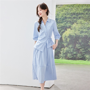 《现货26夏上新》蓝色气质收腰衬衫+半裙伞裙显瘦两件套女图片