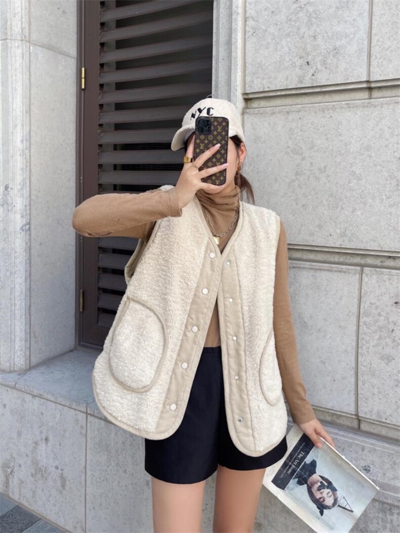 现货皮毛一体马甲，女装马甲，魅力布梵