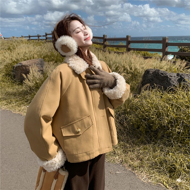 卡其色羊羔毛领拼接短款派克羽绒服女2025冬季小个子加厚保暖外套,女装羽绒服,慧尚依恋