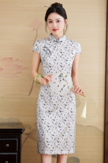 2024夏季新款高奢时尚盘扣中长款专柜品质真丝旗袍日常连衣裙，女装汉服/婚纱/旗袍/礼服，媚琳依坊