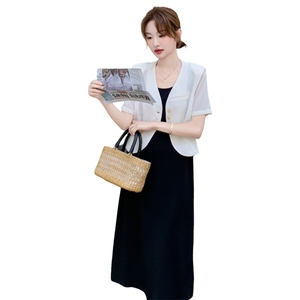 白色西装吊带连衣裙套装女2025夏季新款通勤时尚气质感显瘦两件套图片