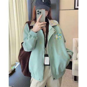 wx101-P70 美式复古勋章刺绣拼色棒球服外套男女情侣中性学院风图片