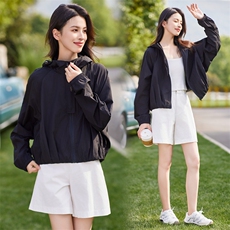 黑色短款防晒衣女夏季2025新款轻薄透气防紫外线防晒服蝙蝠衫外套，女装防晒衣，梦懿尔