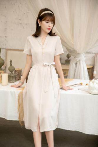 现货供应：醋酸面料修身连衣裙，女装连衣裙，拉思维加丝